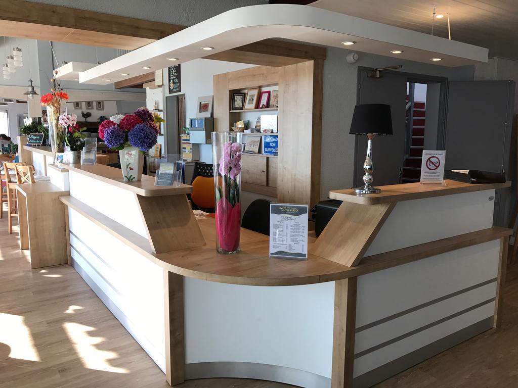 迪娜努瓦尔穆捷酒店 La Guérinière 外观 照片